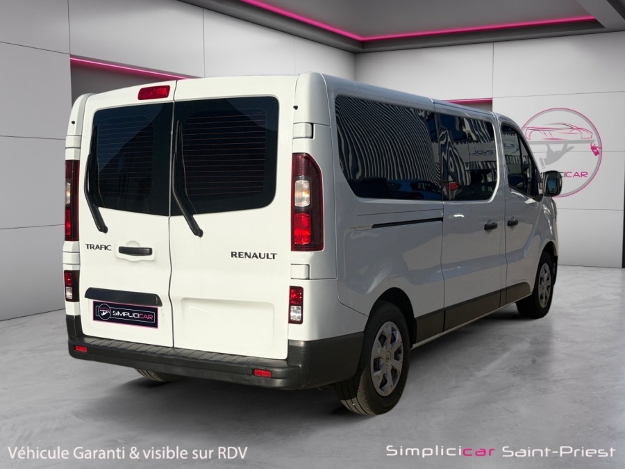RENAULT d'occasion TRAFIC L2 2.0 Blue dCi 150ch S&S Zen 8 places de