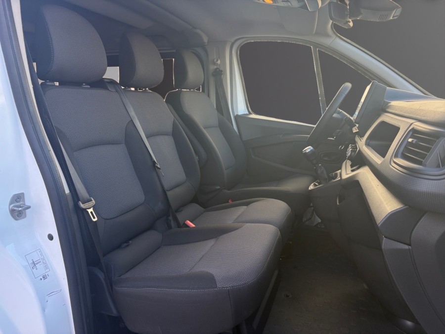 RENAULT d'occasion TRAFIC L2 2.0 Blue dCi 150ch S&S Zen 8 places de