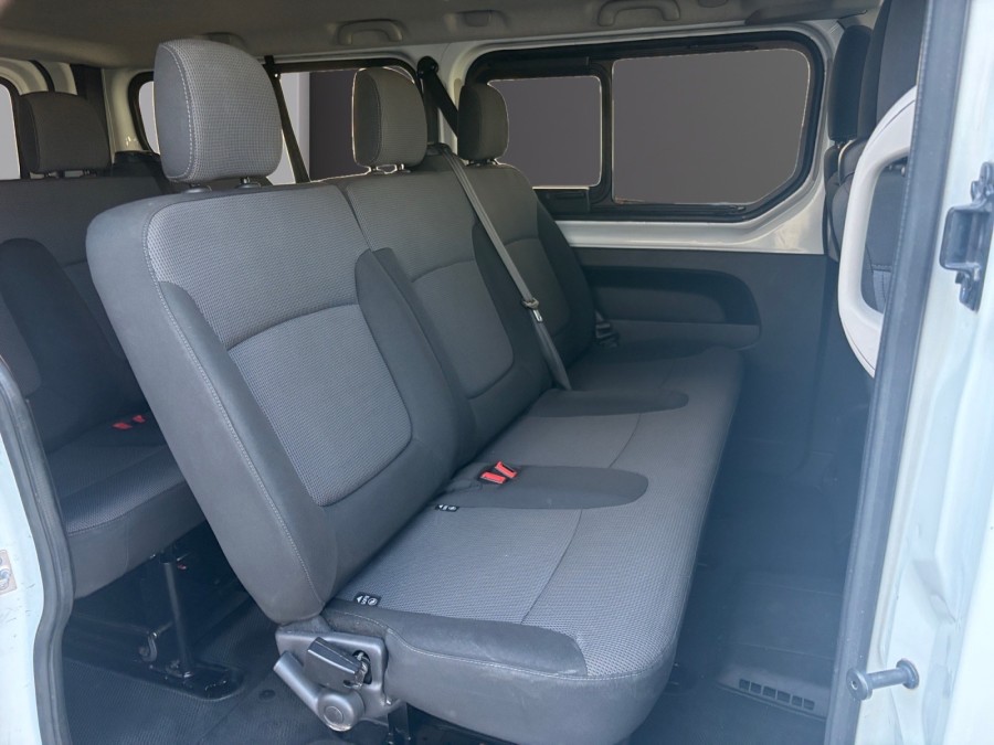 RENAULT d'occasion TRAFIC L2 2.0 Blue dCi 150ch S&S Zen 8 places de