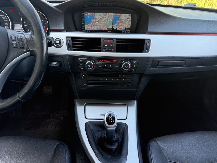 BMW d'occasion SERIE 3 325dA 197ch Luxe de 2008 Marignane (13)﻿