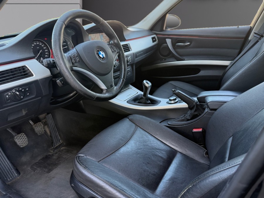 BMW d'occasion SERIE 3 325dA 197ch Luxe de 2008 Marignane (13)﻿