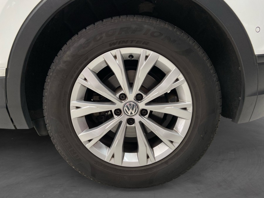 VOLKSWAGEN d'occasion TIGUAN 2.0 TDI 150 4X2 DSG PH2 de 2019 Brest