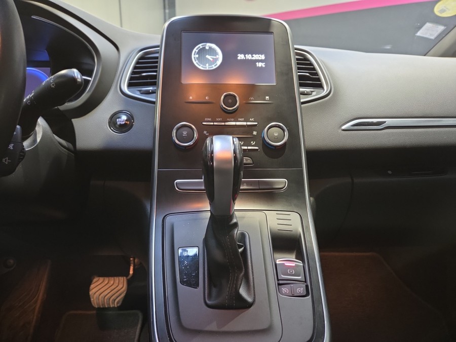 RENAULT d'occasion GRAND SCENIC BUSINESS de 2020 Le Havre (76)﻿