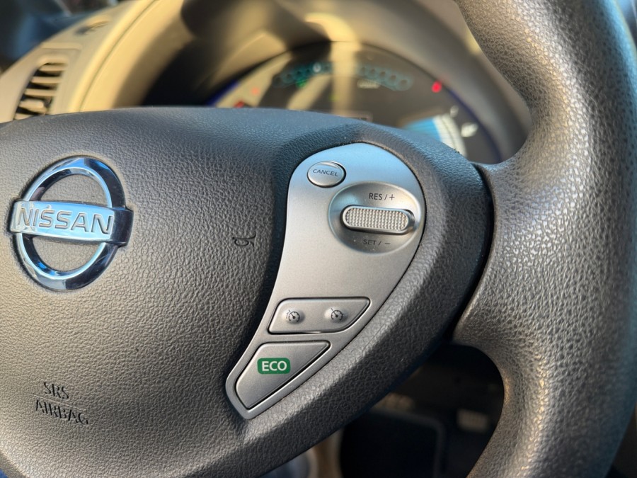 NISSAN d'occasion LEAF 109ch 24kWh Acenta de 2016 Caen (14)﻿