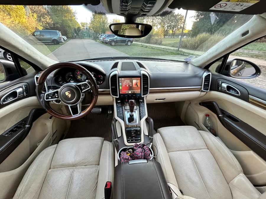 PORSCHE d'occasion CAYENNE Cayenne s  e hybride de 2015 Vaucresson