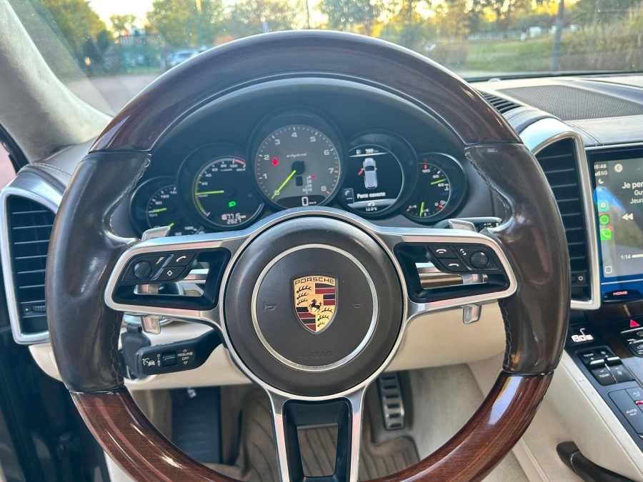PORSCHE d'occasion CAYENNE Cayenne s  e hybride de 2015 Vaucresson