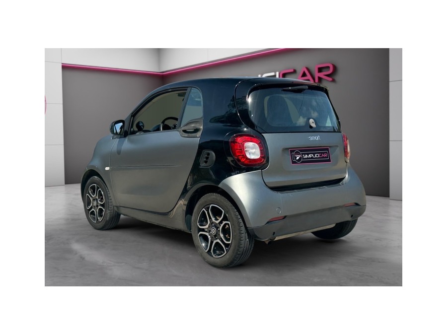 SMART d'occasion FORTWO 1.0 71 PRIME BA de 2015 La Ciotat (13)﻿