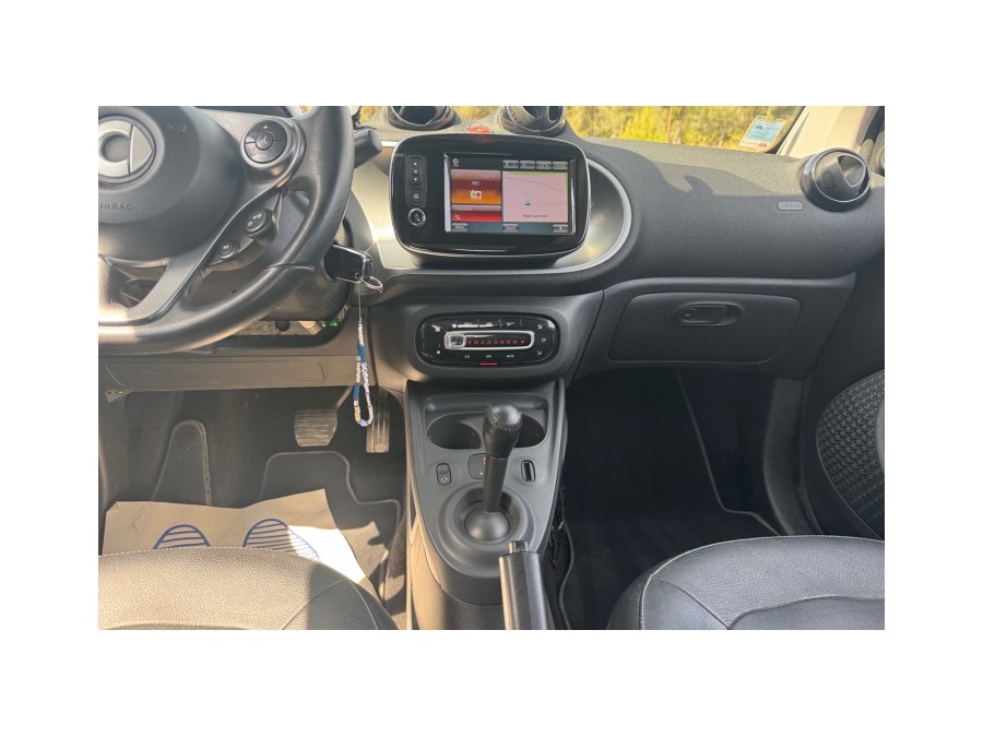 SMART d'occasion FORTWO 1.0 71 PRIME BA de 2015 La Ciotat (13)﻿