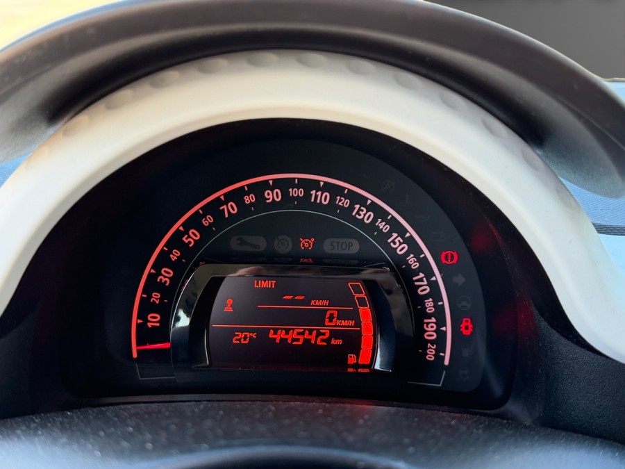 RENAULT d'occasion TWINGO 1.0 SCe 65ch Zen - 21 de 2021 Orleans (45)﻿