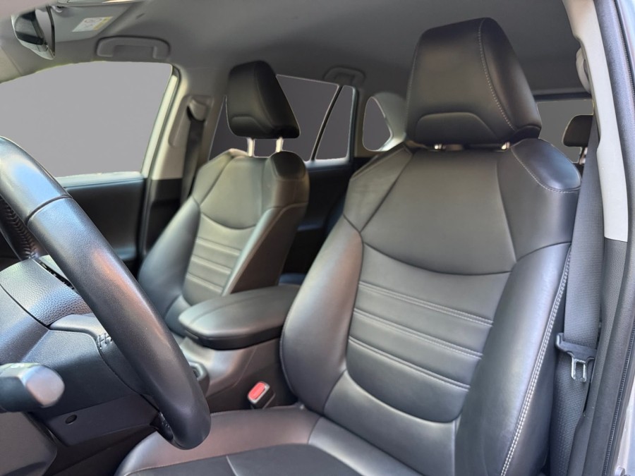 TOYOTA d'occasion RAV 4 TOYOTA RAV 4 dynamic business de 2024