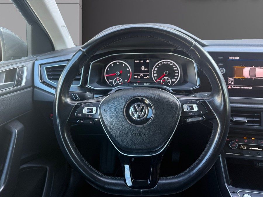 VOLKSWAGEN d'occasion POLO VOLKSWAGEN POLO R LINE de 2019 Salon de