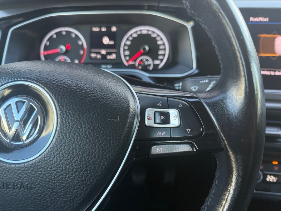 VOLKSWAGEN d'occasion POLO VOLKSWAGEN POLO R LINE de 2019 Salon de