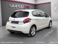 PEUGEOT d'occasion 208 PEUGEOT 208 1.2 VTi 12V 82Ch STYLE de 2016