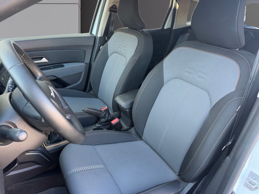 DACIA d'occasion DUSTER ECOG 100 de 2024 Royan (17)﻿