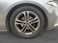 MERCEDES d'occasion A 180 d 116ch Style Line 7G-DCT de 2018 Lyon Nord