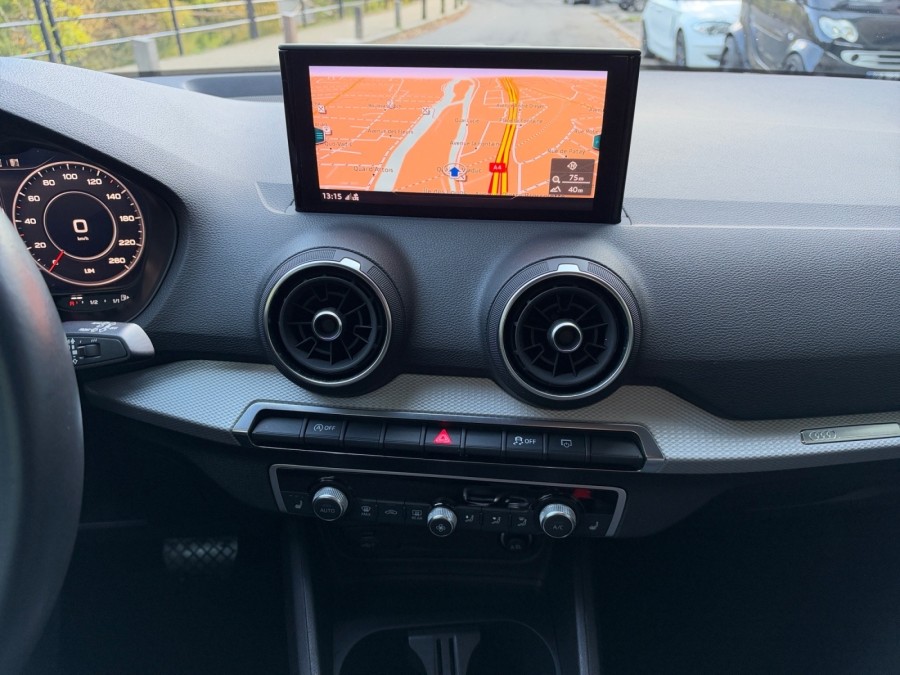 AUDI d'occasion Q2 35 TFSI 150ch S line S tronic 7 de 2021 Champigny