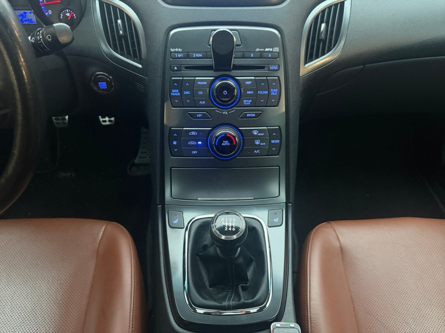 HYUNDAI d'occasion GENESIS 2.0 T Pack Executive de 2011 Nord Isère