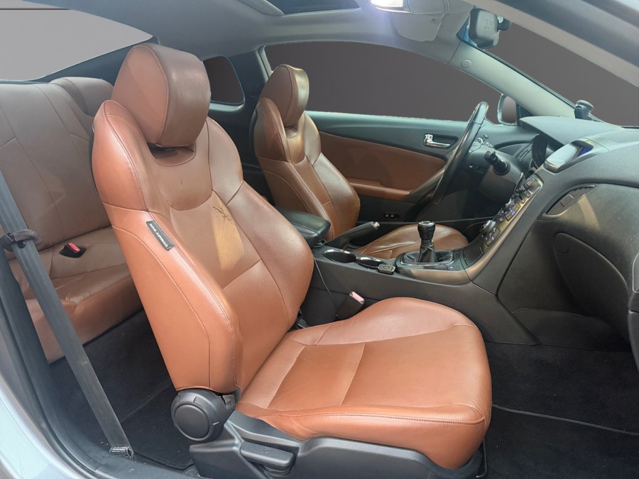 HYUNDAI d'occasion GENESIS 2.0 T Pack Executive de 2011 Nord Isère