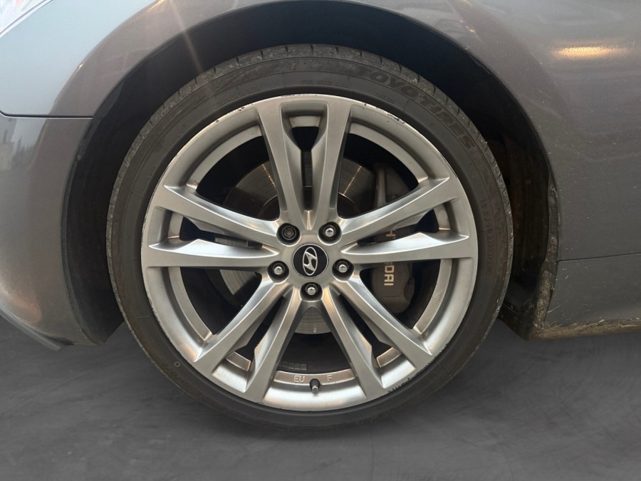 HYUNDAI d'occasion GENESIS 2.0 T Pack Executive de 2011 Nord Isère