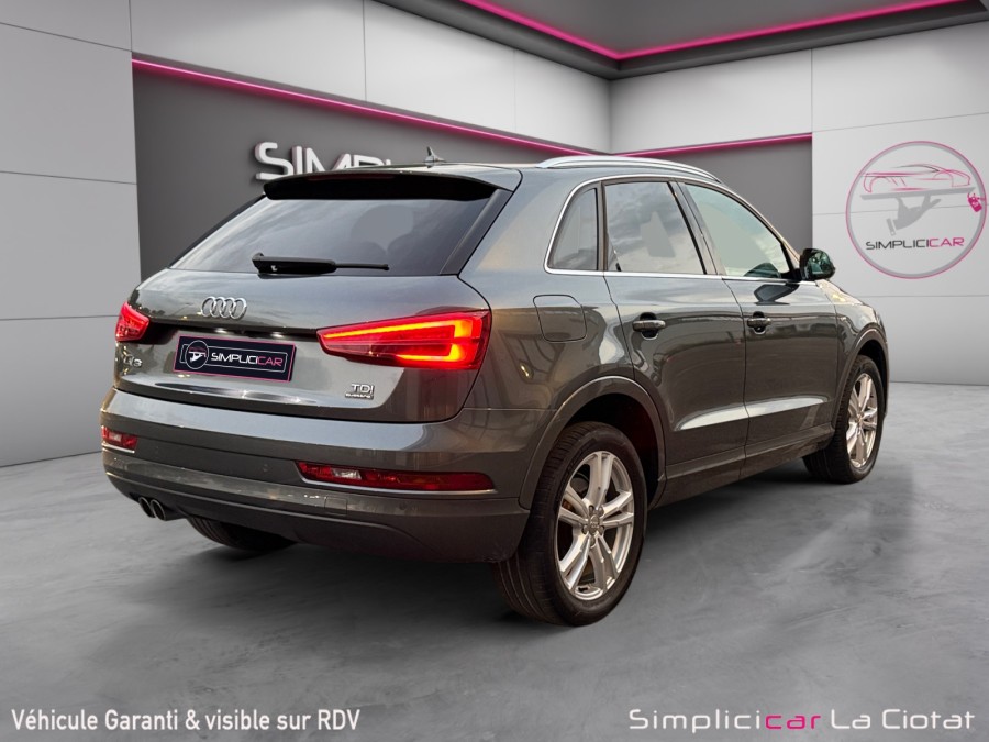 AUDI d'occasion Q3 QUATTRO S-LINE de 2017 La Ciotat (13)﻿