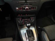 AUDI d'occasion Q3 QUATTRO S-LINE de 2017 La Ciotat (13)﻿