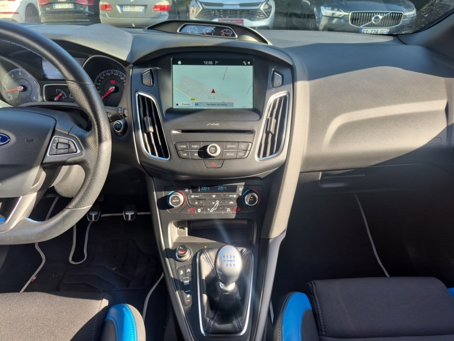 FORD d'occasion FOCUS 2.3 ECOBOOST 350 RS de 2017 Caen (14)﻿