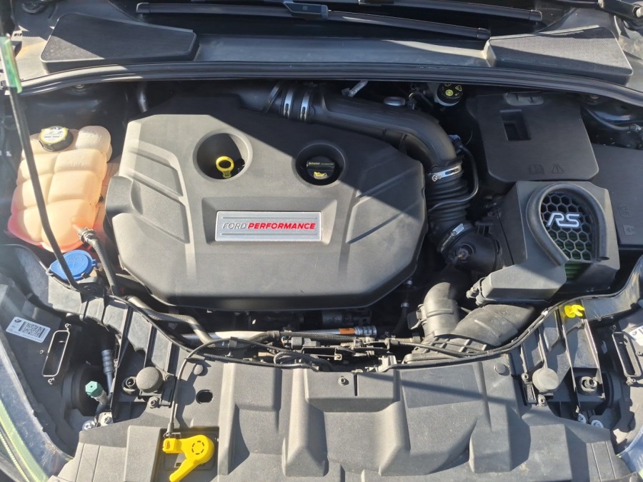 FORD d'occasion FOCUS 2.3 ECOBOOST 350 RS de 2017 Caen (14)﻿