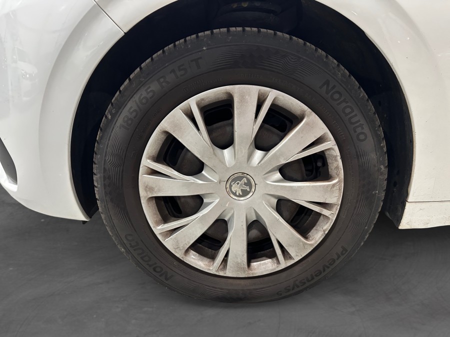PEUGEOT d'occasion 208 1.5 BLUEHDI de 2019 Lorient (56)﻿