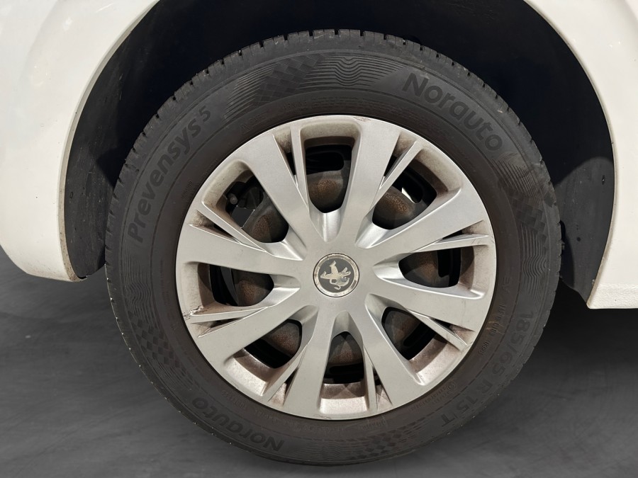 PEUGEOT d'occasion 208 1.5 BLUEHDI de 2019 Lorient (56)﻿