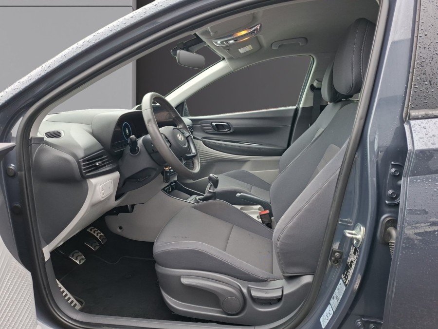 HYUNDAI d'occasion BAYON 1.0 T-GDI 100 INTUITIVE de 2025 Villepinte