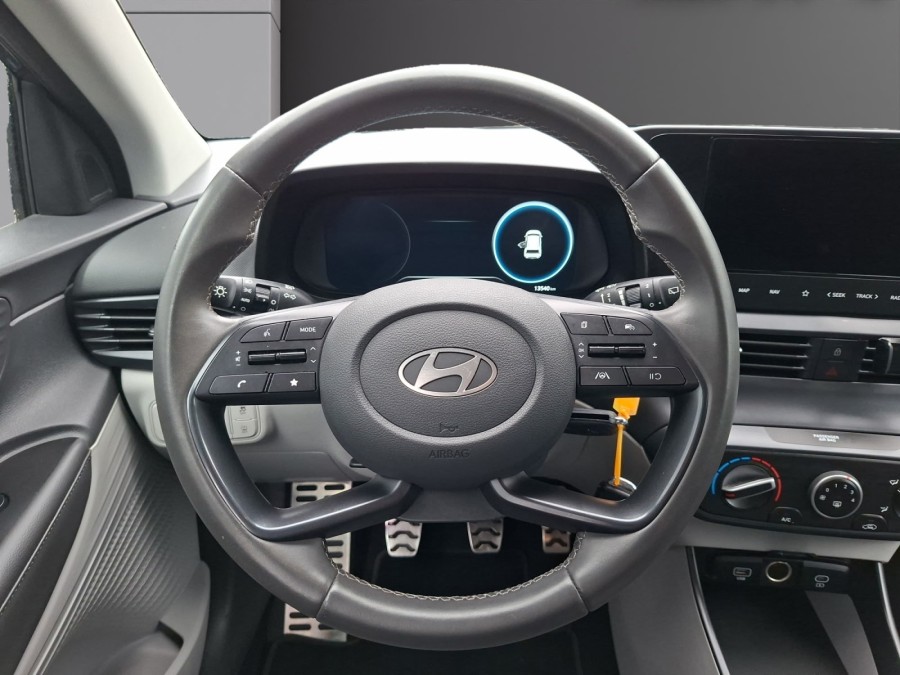 HYUNDAI d'occasion BAYON 1.0 T-GDI 100 INTUITIVE de 2025 Villepinte