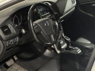 VOLVO d'occasion V40 D3 150 Momentum de 2016 Meximeux (01)﻿