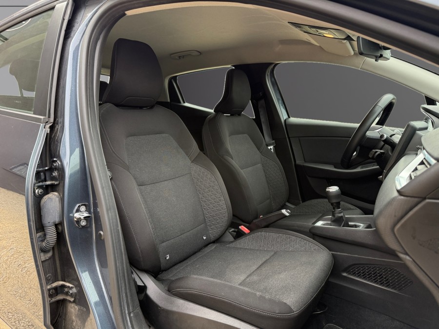 RENAULT d'occasion CLIO 1.0 TCe 100ch Zen de 2019 Poitiers (86)﻿
