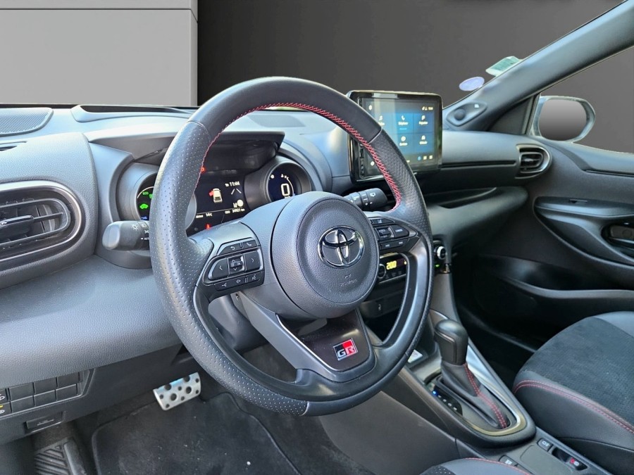 TOYOTA d'occasion YARIS 116h GR Sport 5p MY22 de 2022 Nice (06)﻿