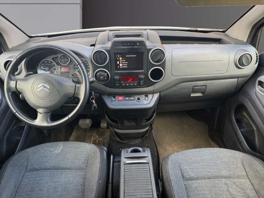 CITROEN d'occasion BERLINGO FEEL de 2015 Salon de Provence (13)﻿