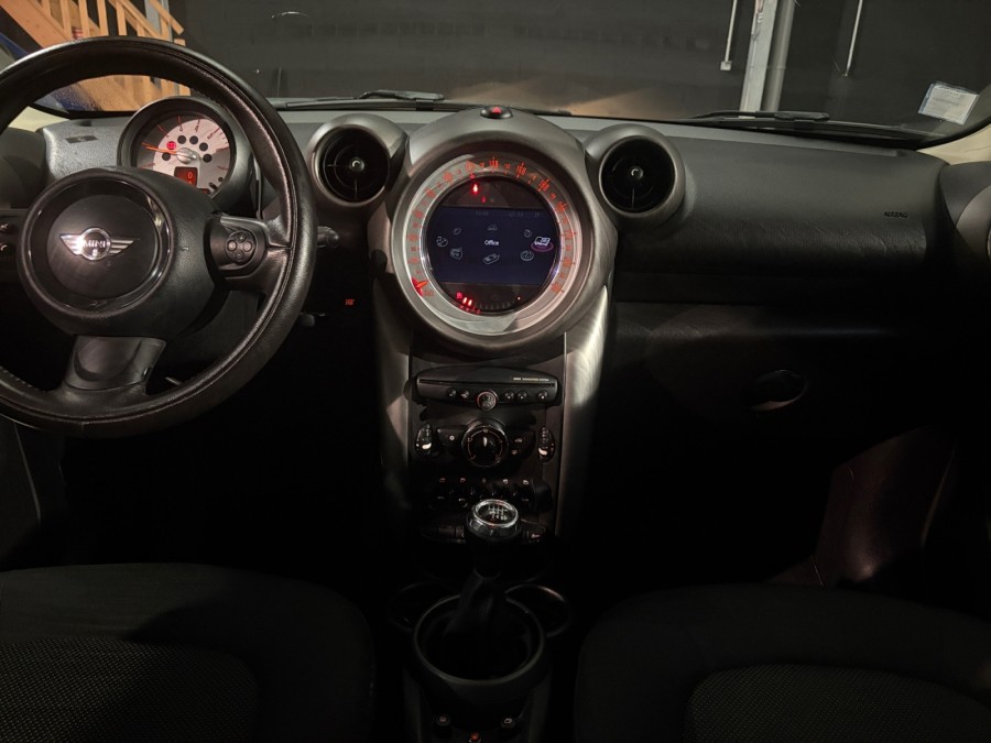 MINI d'occasion COUNTRYMAN COOPER D 112 BUSINESS TRIP de 2011 St Jean