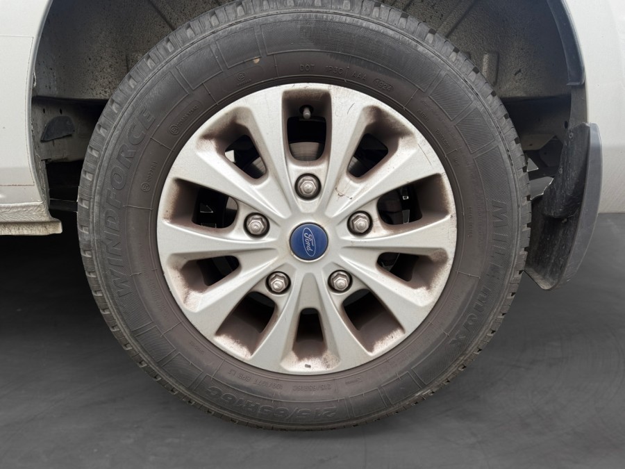 FORD d'occasion TOURNEO 2.0 130 de 2021 Andrezieux (42)﻿
