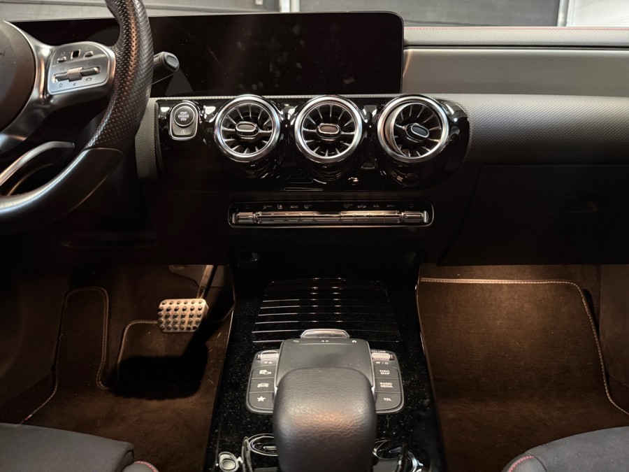 MERCEDES d'occasion CLA 200 163ch AMG Line 7G-DCT 9cv de 2022 St Jean