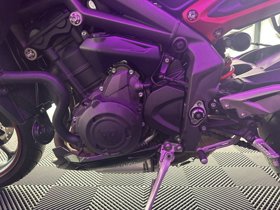 TRIUMPH d'occasion STREETTRI 765 R de 2021 Lorient (56)﻿
