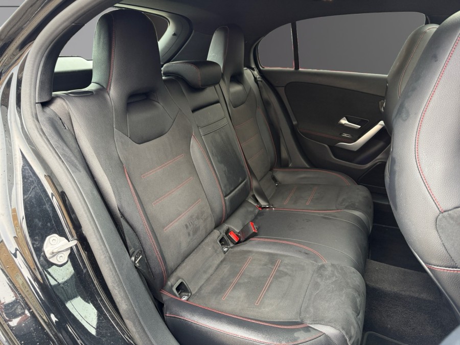 MERCEDES d'occasion CLASSE A Classe A 200 163ch AMG Line de 2019