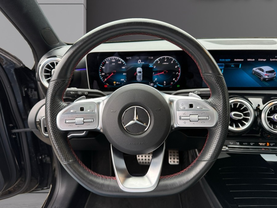 MERCEDES d'occasion CLASSE A Classe A 200 163ch AMG Line de 2019