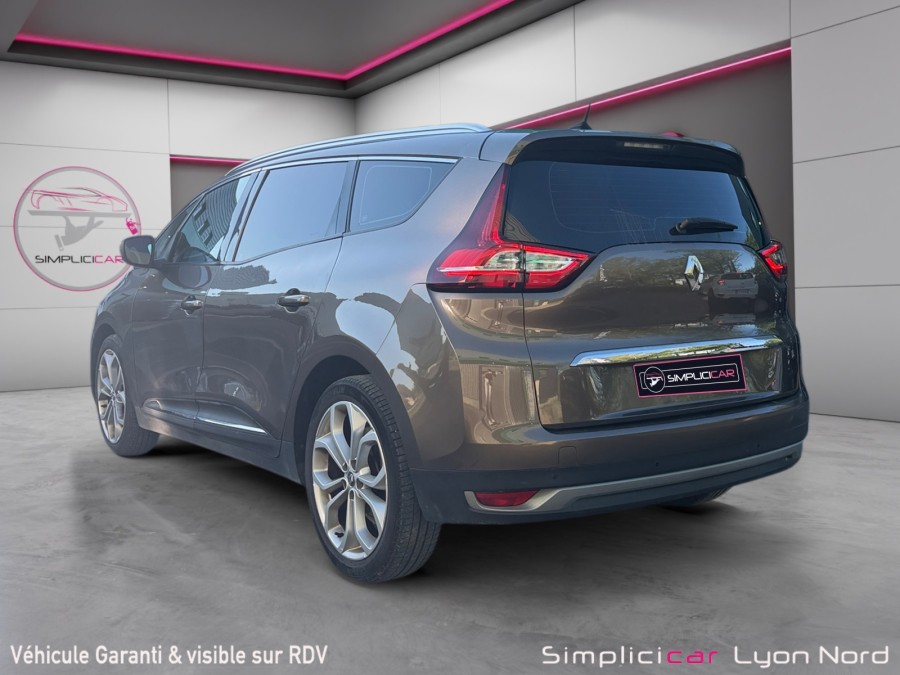 RENAULT d'occasion SCENIC GRAND 1.5 DCI 110 INTENS de 2017 Nord Isère