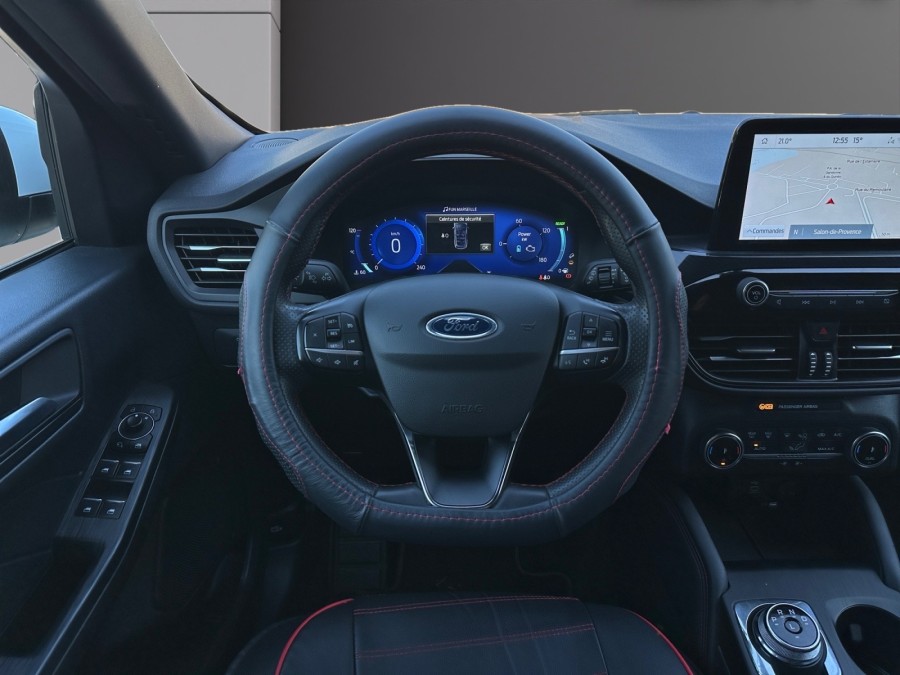FORD d'occasion KUGA 2.5 DURATEC 190 ST-LINE de 2022 Salon de