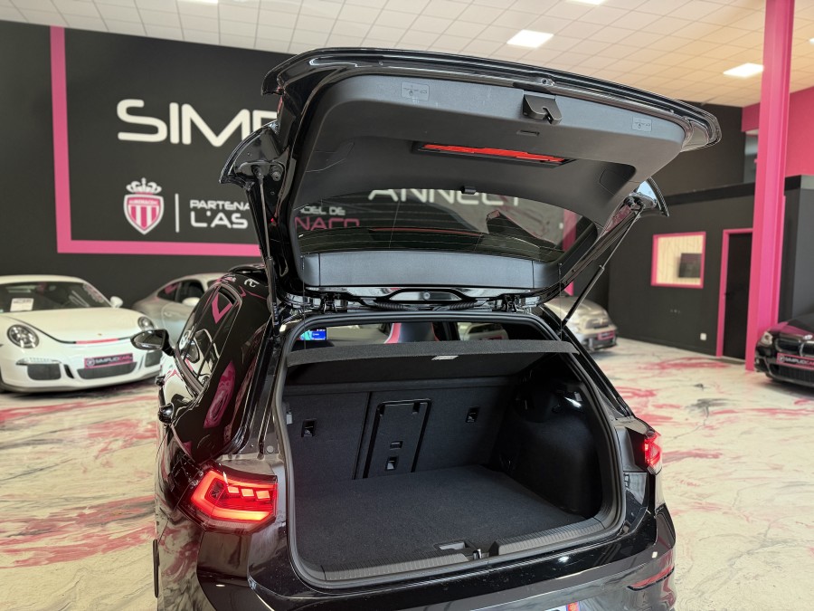 VOLKSWAGEN d'occasion GOLF VIII 2.0 TSI de 2024 Annecy (74)﻿