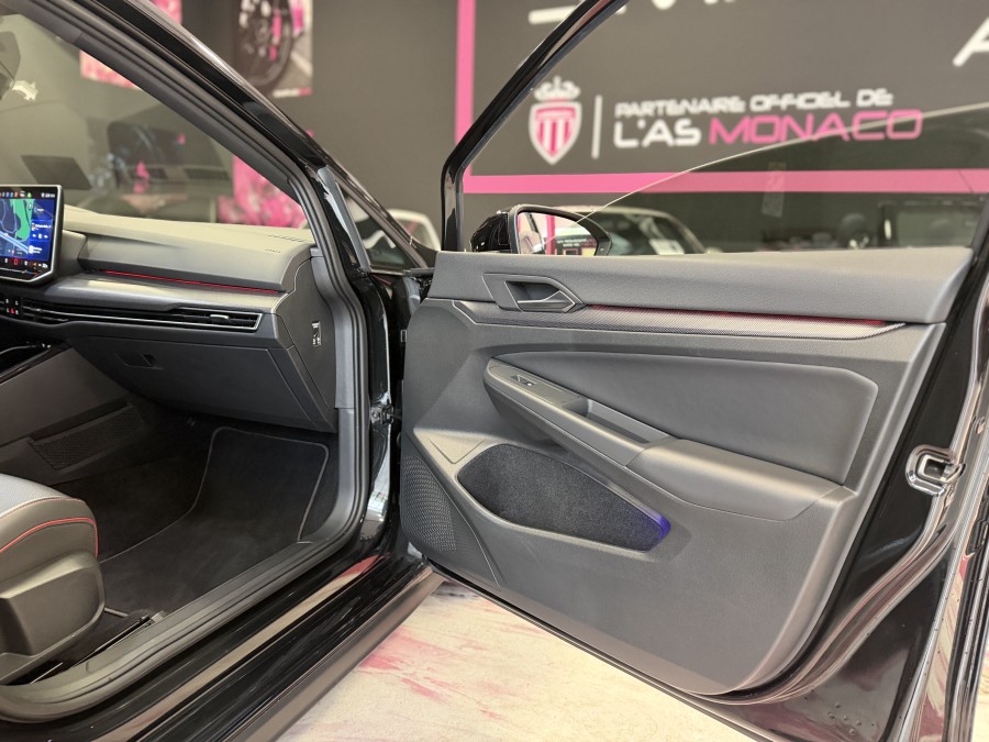 VOLKSWAGEN d'occasion GOLF VIII 2.0 TSI de 2024 Annecy (74)﻿