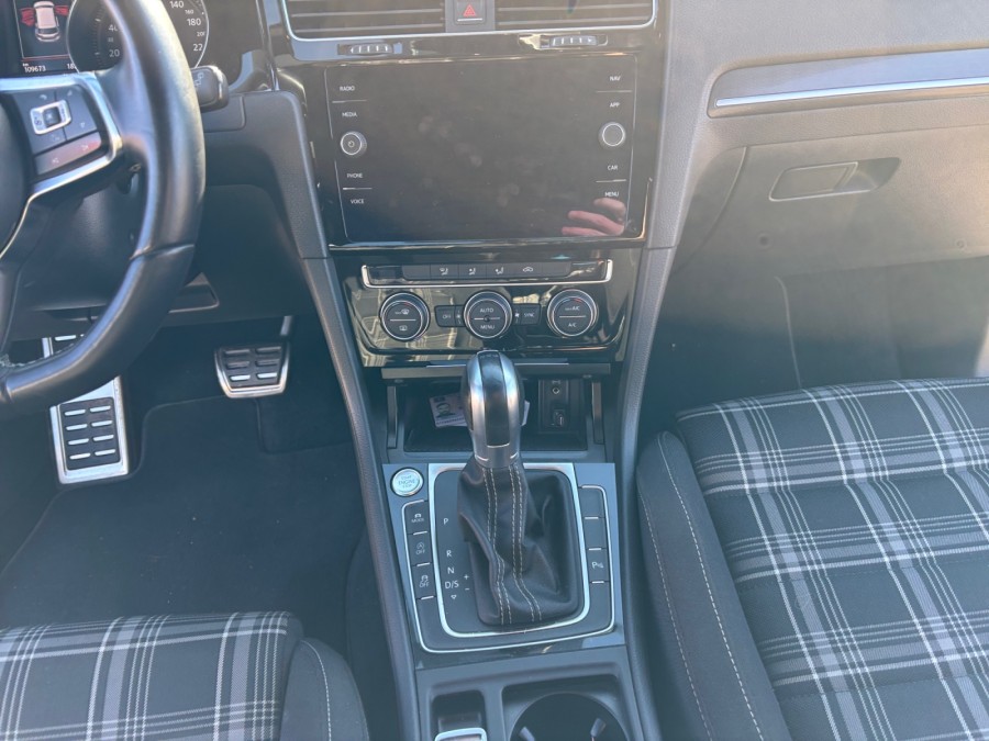 VOLKSWAGEN d'occasion GOLF VII 2.0 TDI 184 DSG7 de 2017 Brest (29)﻿
