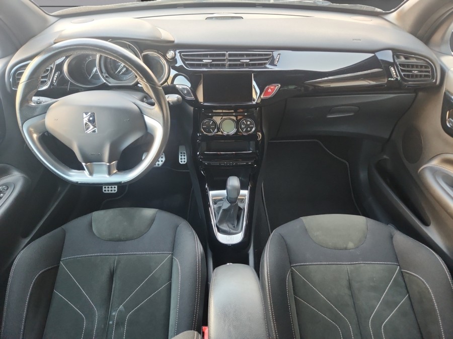 DS d'occasion DS3 1.2 PTEC de 2017 Frejus (83)﻿