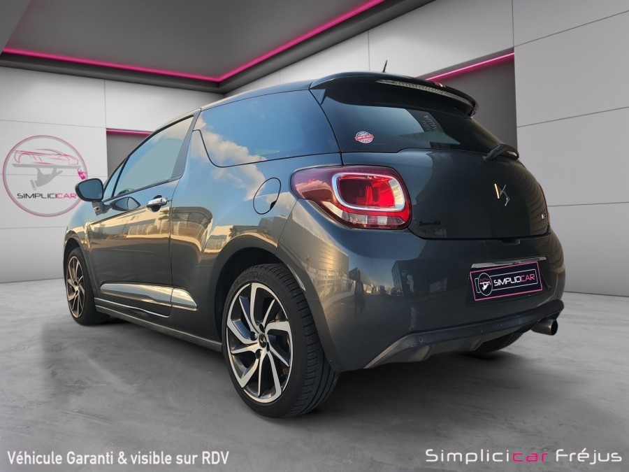 DS d'occasion DS3 1.2 PTEC de 2017 Frejus (83)﻿