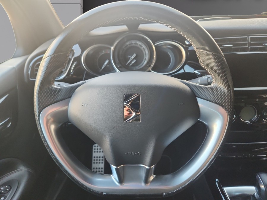 DS d'occasion DS3 1.2 PTEC de 2017 Frejus (83)﻿