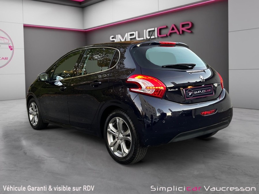 PEUGEOT d'occasion 208 1.2 VTI 82 ENVY de 2015 Vaucresson (92)﻿